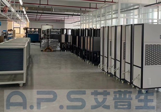 回南天”來襲，除濕機(jī)派上了大用場，大顯除濕干燥手段。